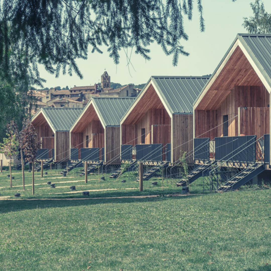 VILLAGE VACANCE