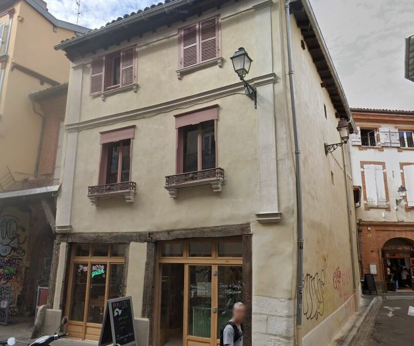 FACADE IMMEUBLE TOULOUSE